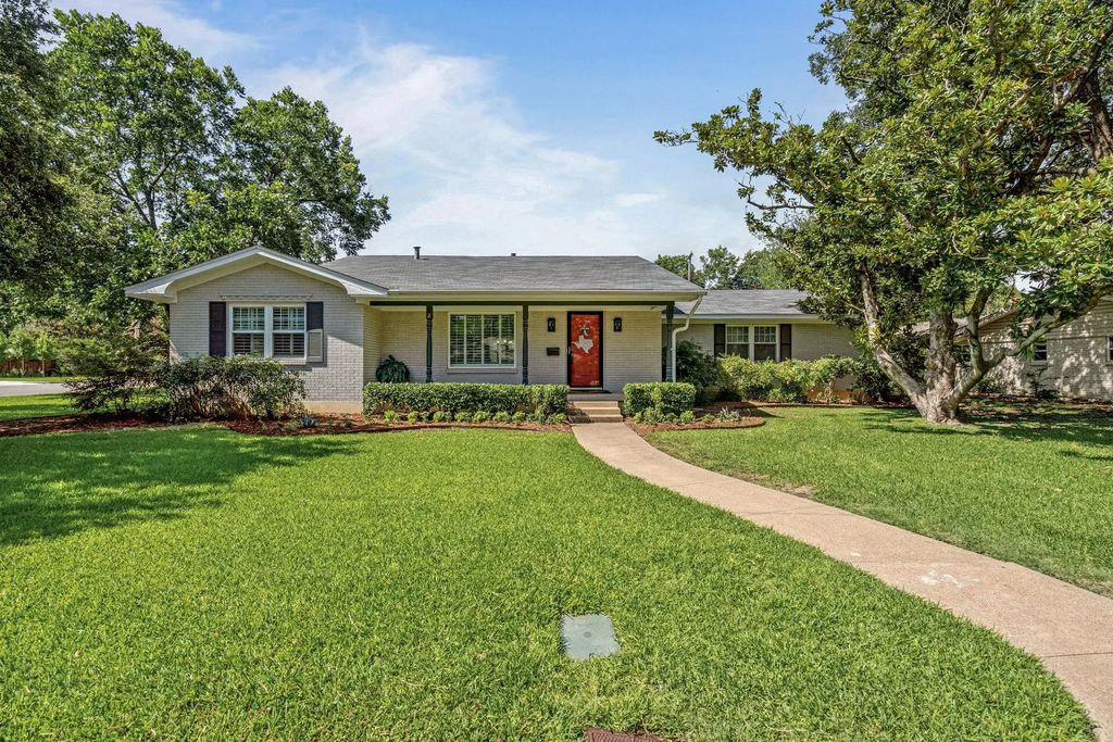 4301 Bilglade Road, Fort Worth