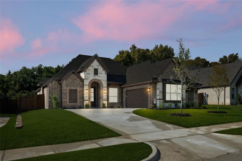 4422 Verbena Street, Midlothian