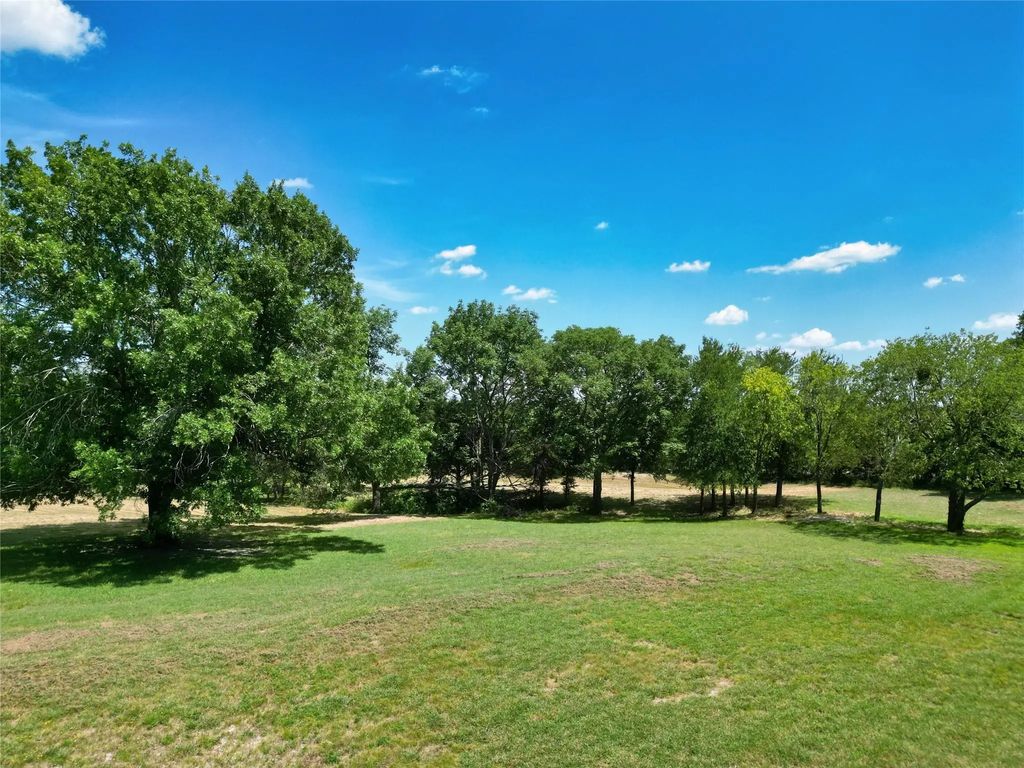 1145 Wortham Road, Whitewright