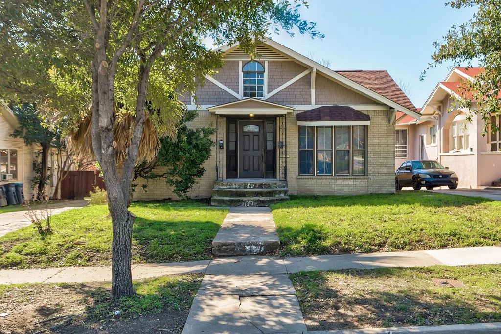1317 Grand Avenue, Fort Worth