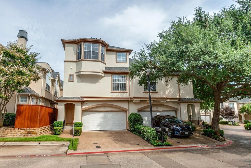 14594 Berklee Drive, Addison