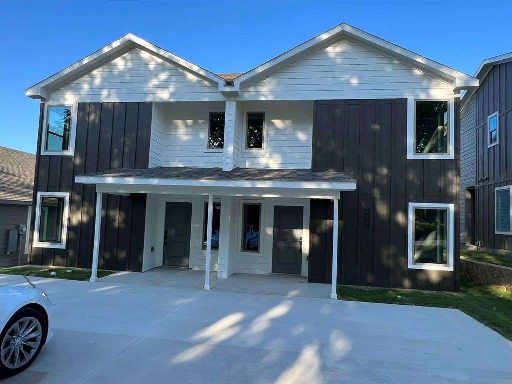 2522 S Fannin Avenue, Denison