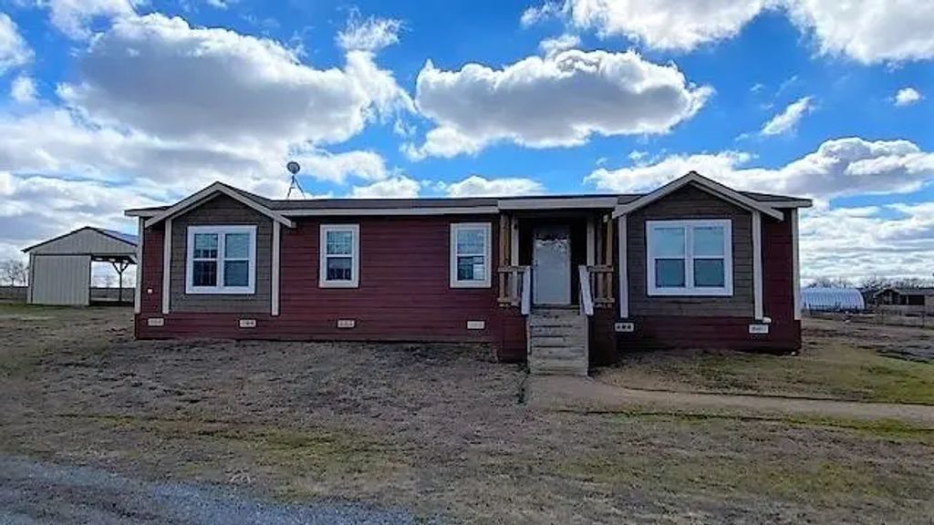 8578 County Road 502, Blue Ridge