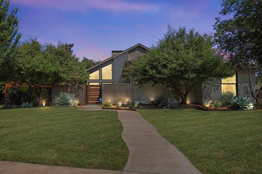 6031 Gentle Knoll Lane, Dallas