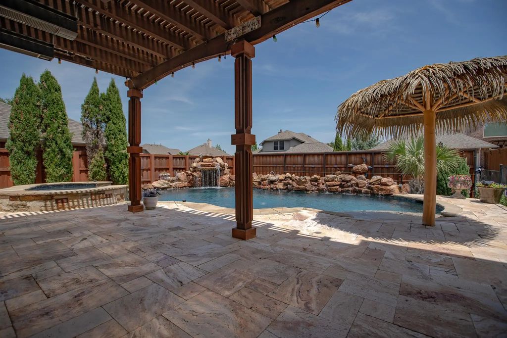7706 Meadow Glen Drive, Sachse