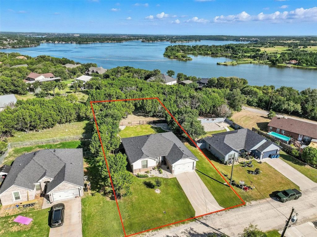 2810 Catfish Court, Granbury