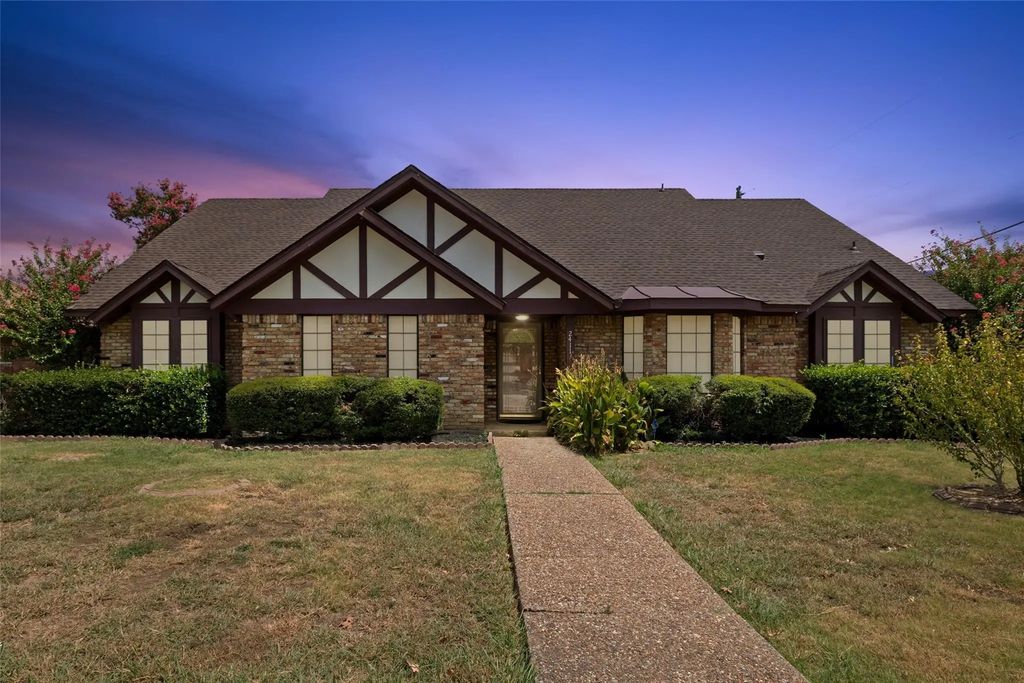 2411 Briarcliff Drive, Irving