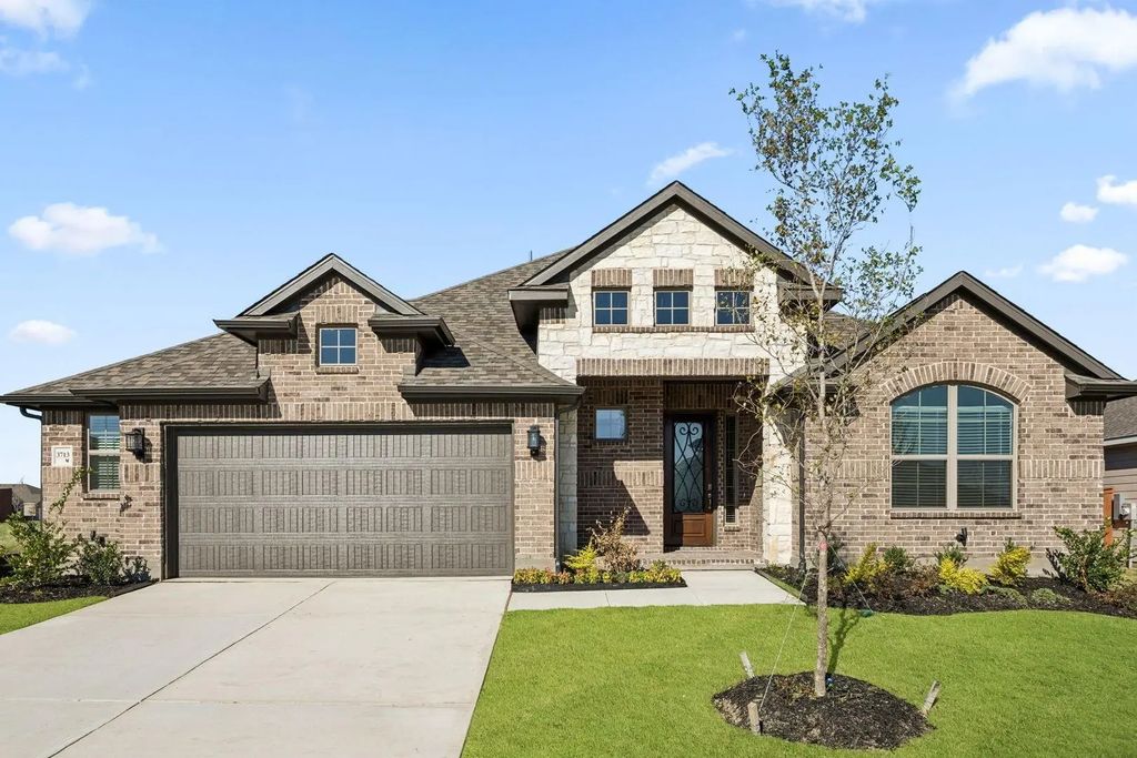 3713 Blooming Prairie Drive, Crandall