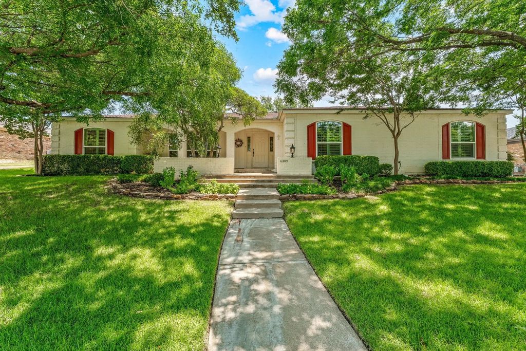 6309 Wallingford Drive, Fort Worth