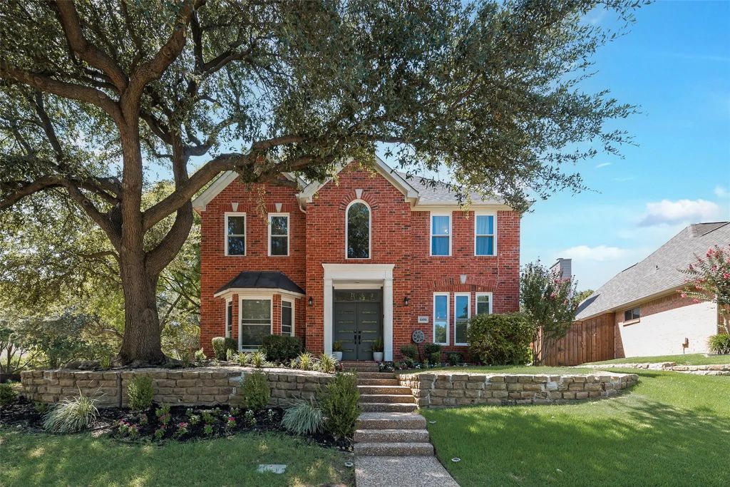 1101 Fairfax Drive, Allen