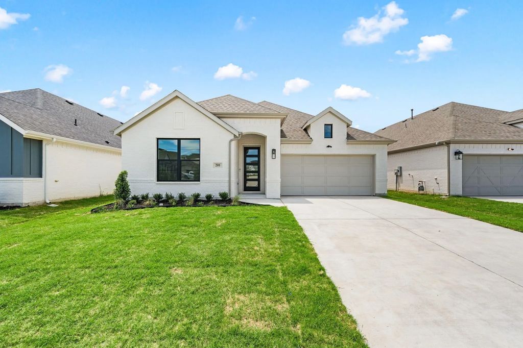 201 Kingfisher Court, Aledo