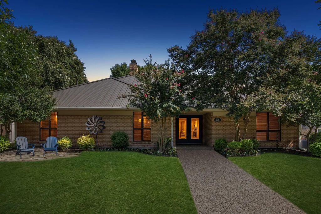 206 Crooked Creek Drive, Richardson