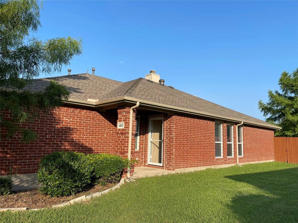 9801 Nixon Drive, McKinney