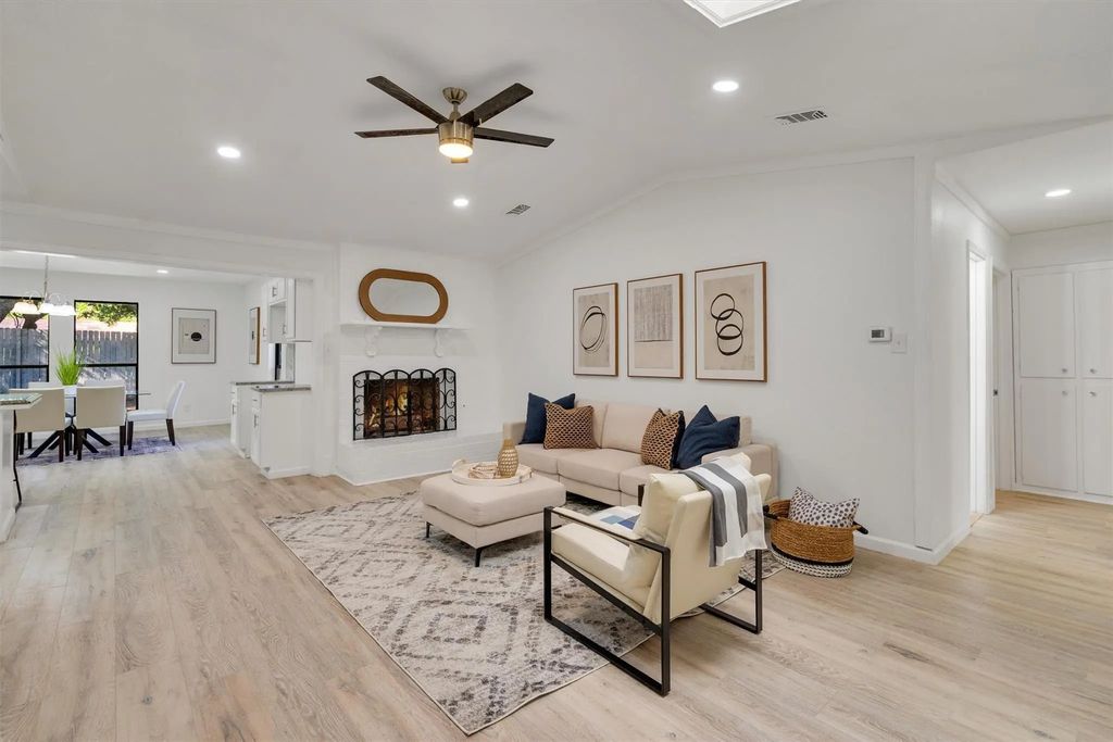 6825 John Drive, Richland Hills