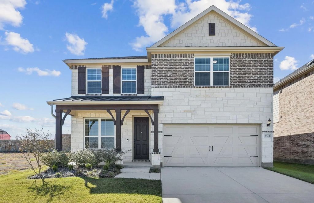 1432 Holmes Street, Celina