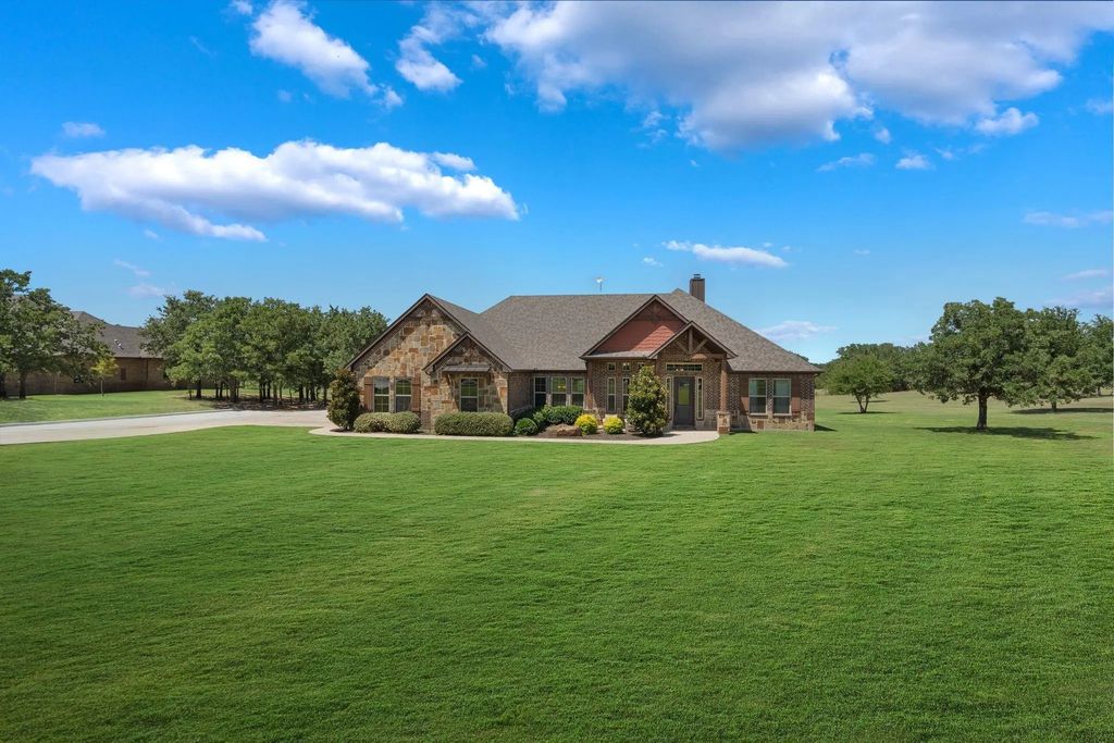 140 Cowan Crossing, Alvord