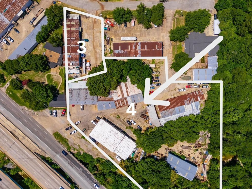 723 E Highway 67 E, Duncanville