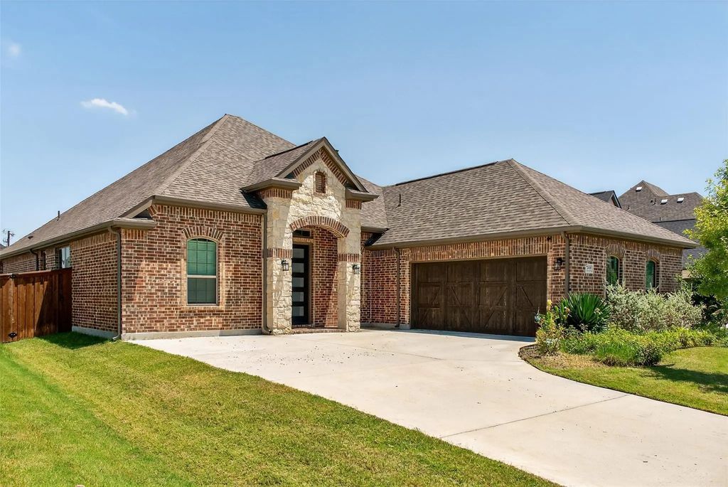 2410 Topaz Drive, Rockwall