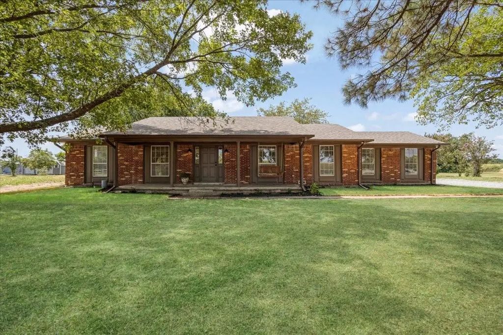 3991 W Texas Highway 56, Ector