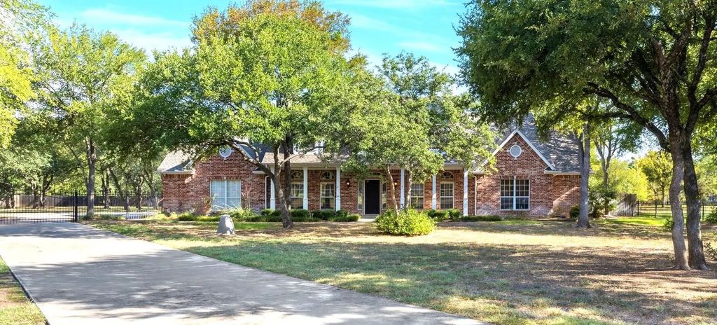 1514 Greenleaf Drive, Aledo
