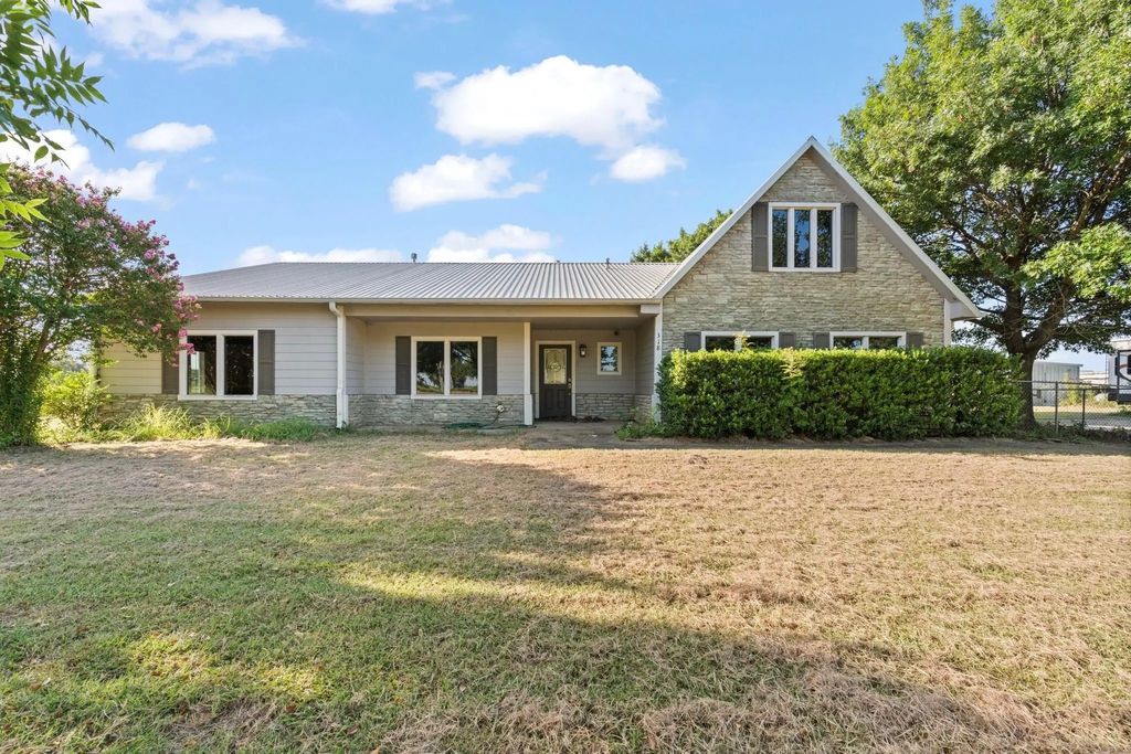 318 Hcr 4247, Hillsboro