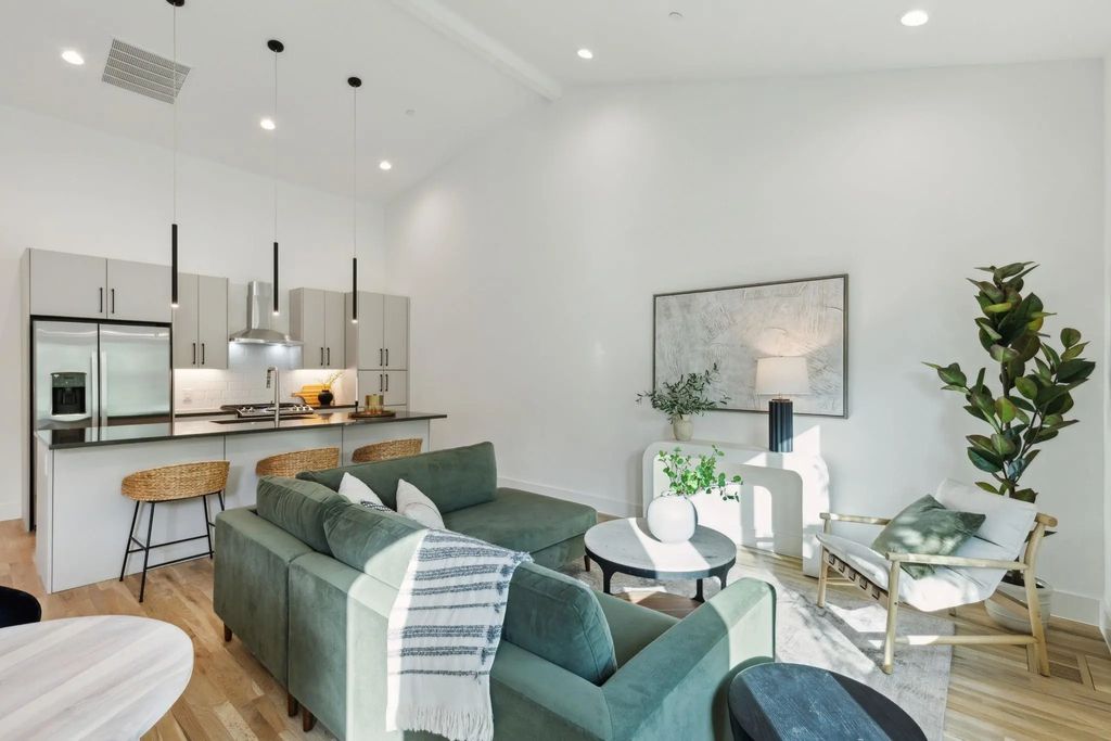 2142 Lovedale Avenue 101, Dallas