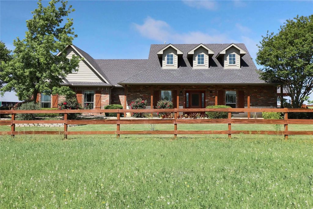 2245 Block Road, Gunter