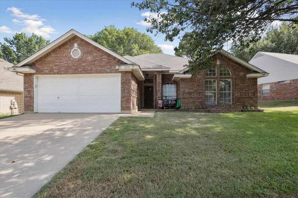 6214 Castle Creek Road, Arlington