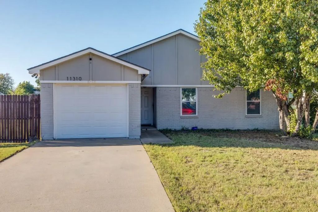 11310 Golden Triangle, Fort Worth