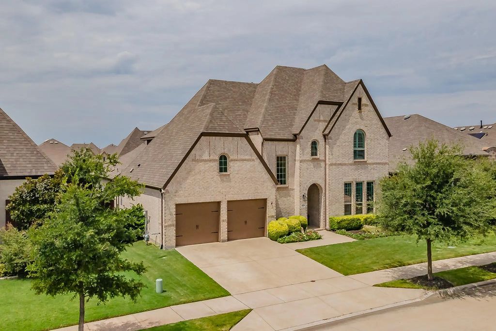 7524 Pondview Lane, Fort Worth