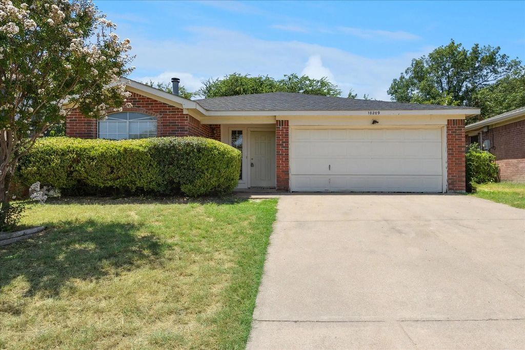 10209 Westward Drive, Fort Worth