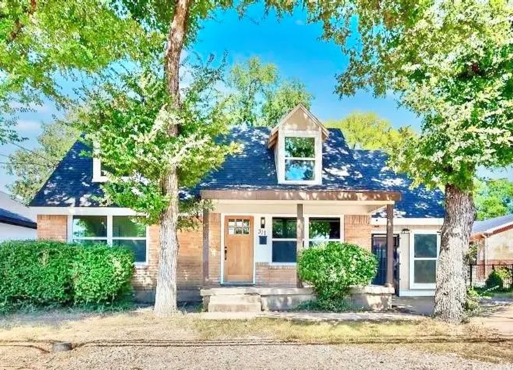311 N Jim Miller Road, Dallas