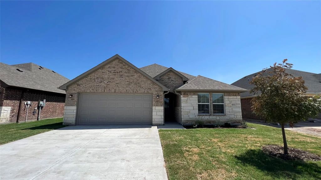 801 Ransom Way, Greenville