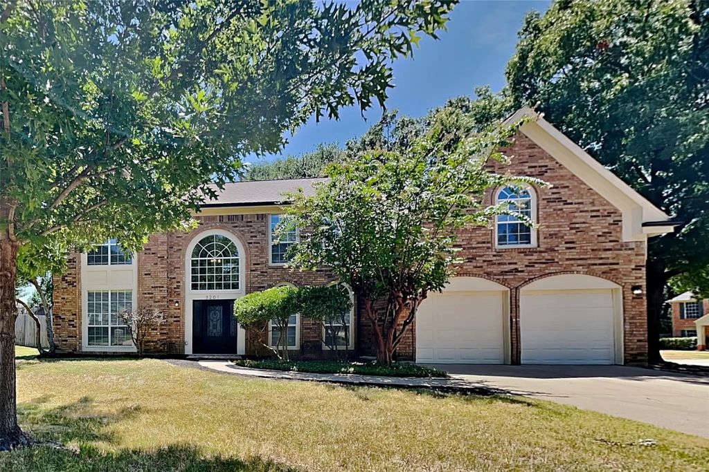 3201 Meredith Lane, Grapevine