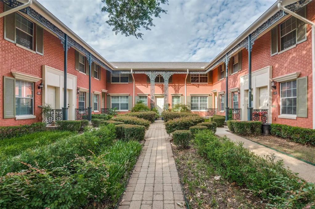 4711 Bradford Drive 4711b, Dallas
