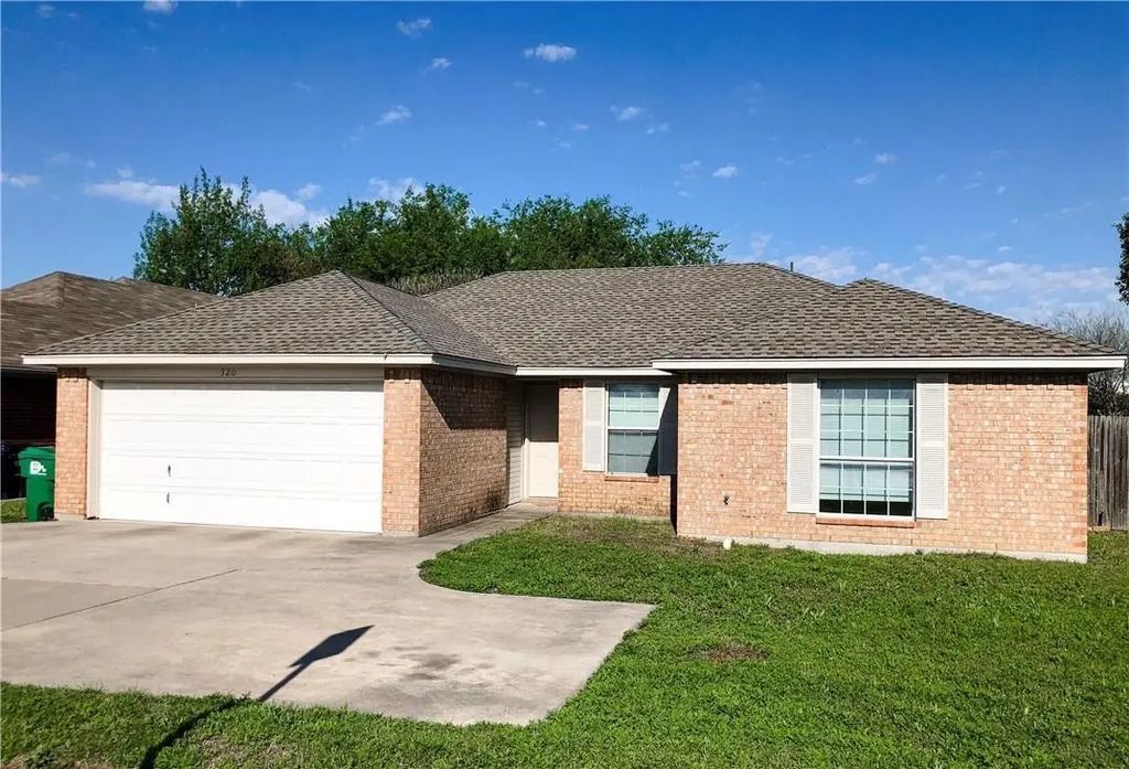 320 W Windsor Drive, Denton