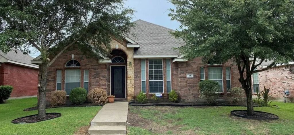 1217 Whitecreek Drive, Glenn Heights