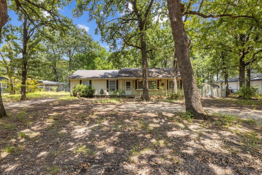 112 Pierce Drive, Mabank