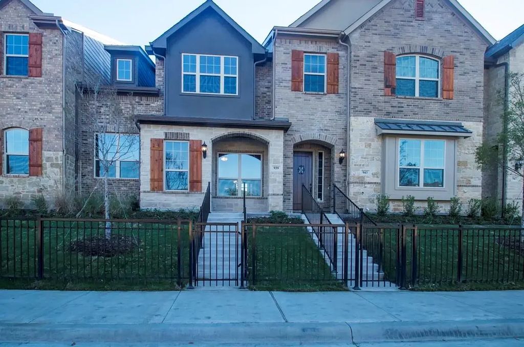 939 Whitehall Drive, Richardson