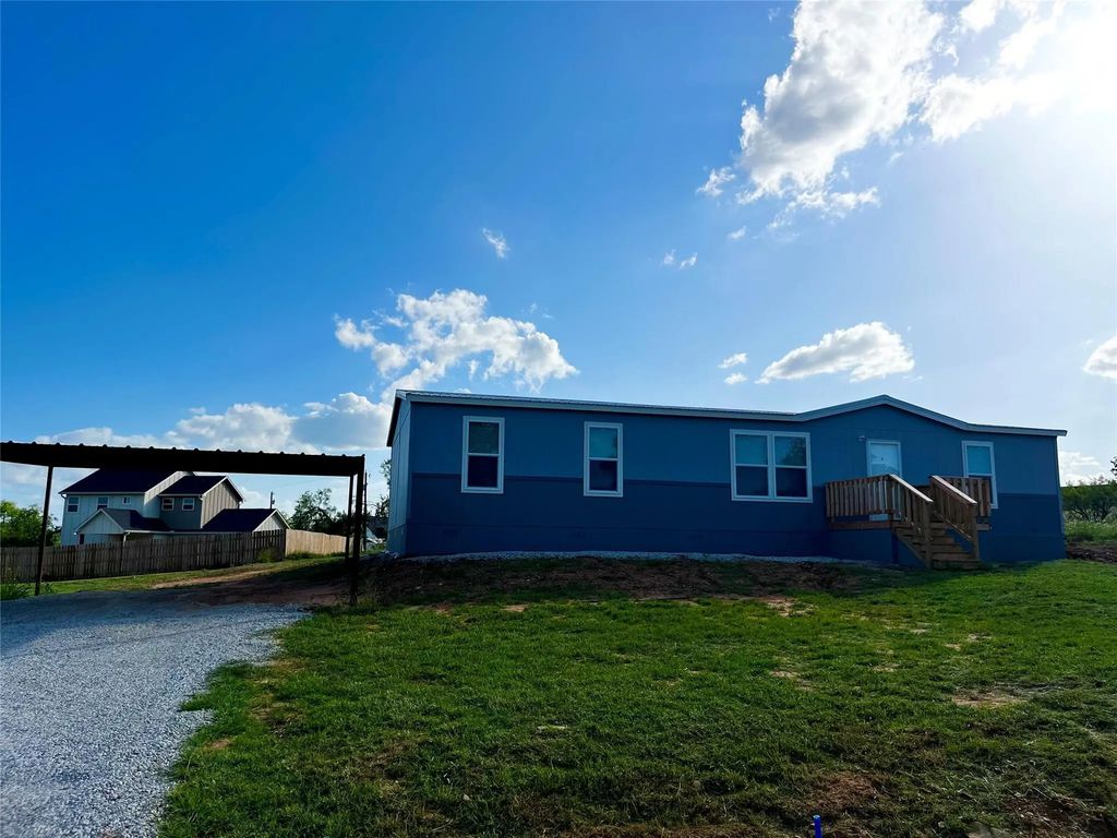 313 Overland Trail, Runaway Bay