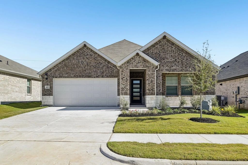 409 Loch Drive, Sherman