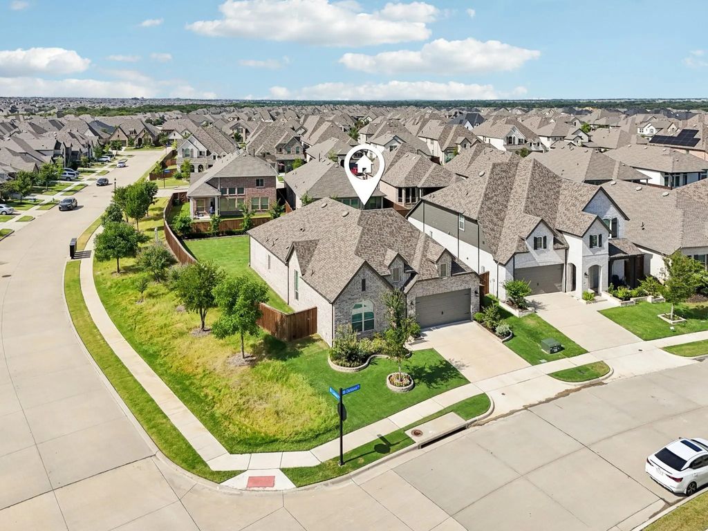 4101 Dartmoor Drive, Aubrey