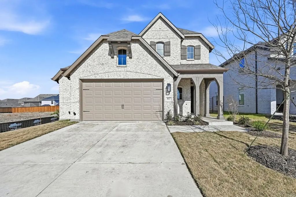 817 Stone Grove Road, Lavon