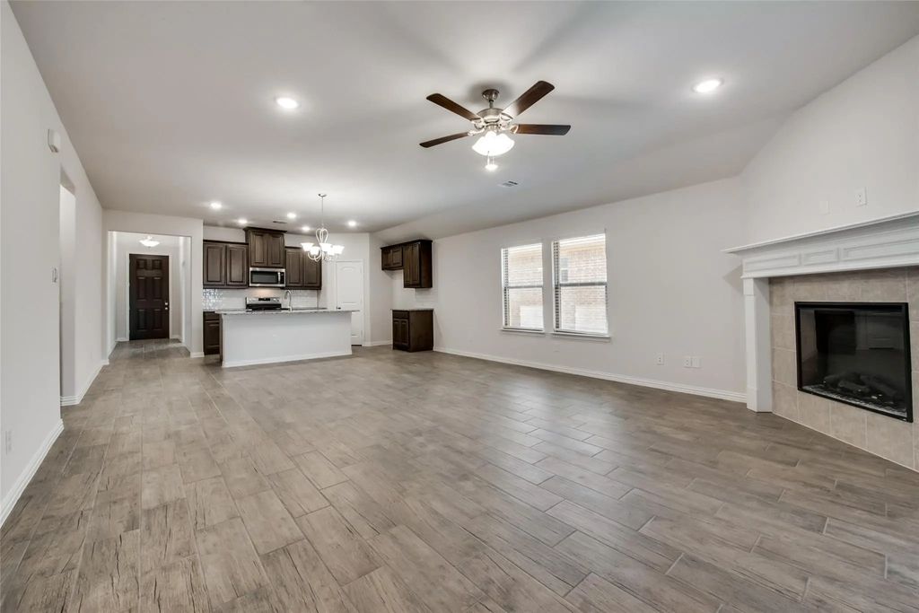 504 Paloma Street, Weatherford