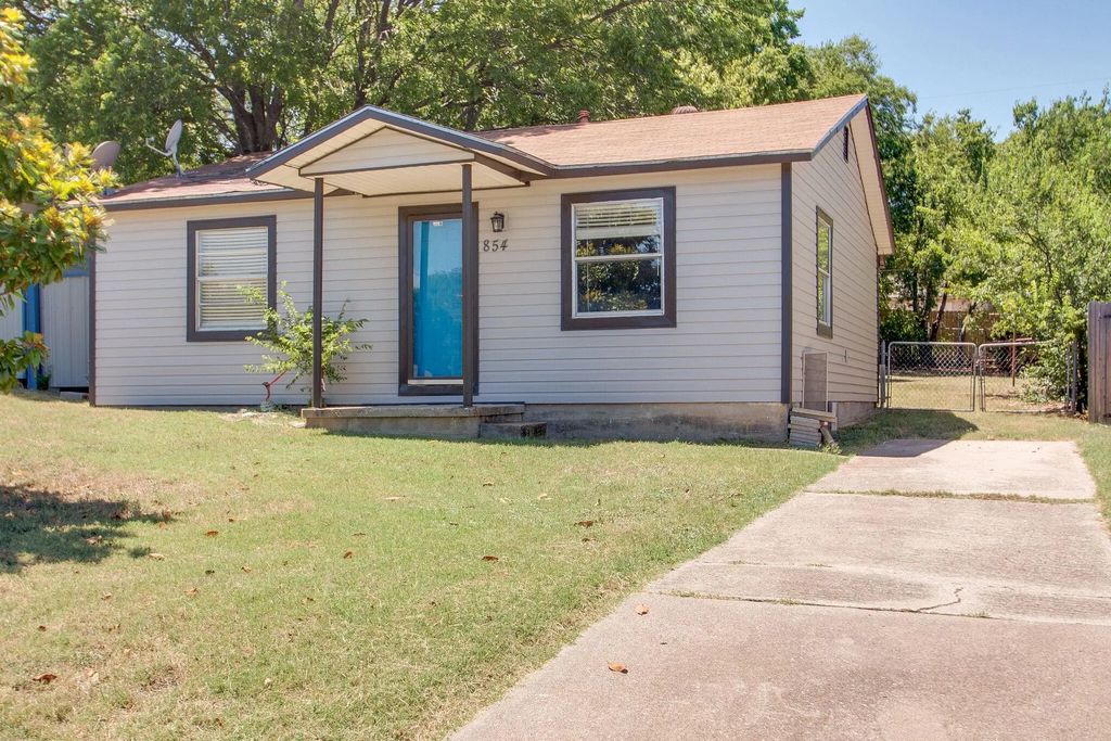 854 Mirike Drive, White Settlement