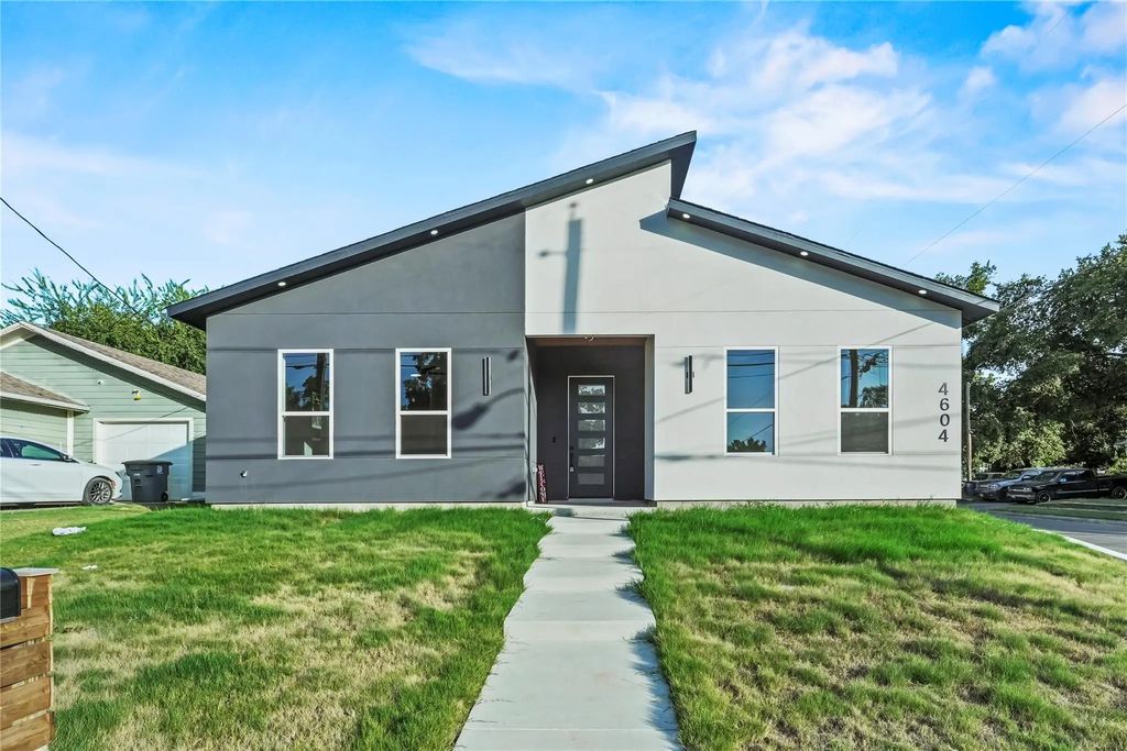 4604 Corregidor Street, Dallas