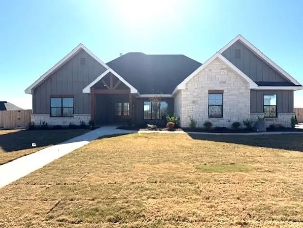 117 Pedernales, Abilene