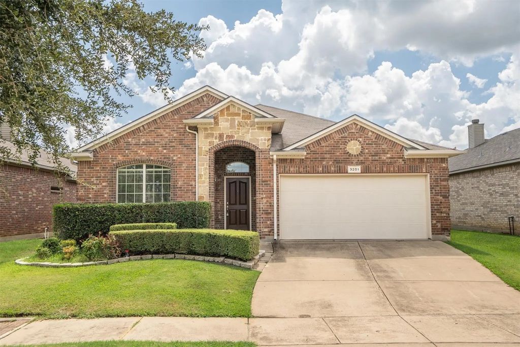 3201 Stonecrop Trail, Denton