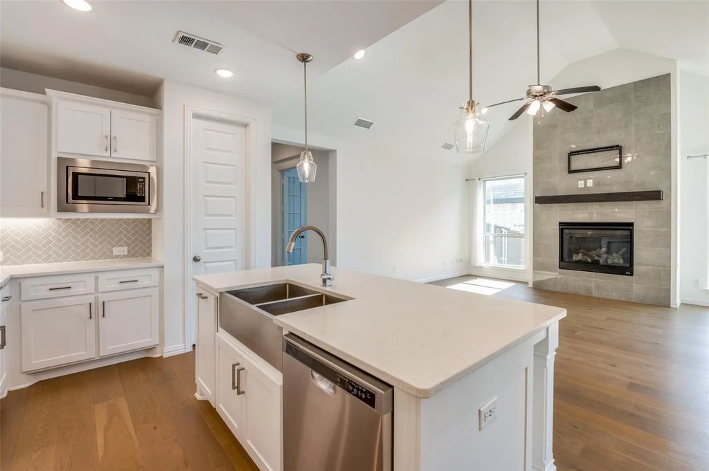 1625 Daisy Corner Drive, Celina