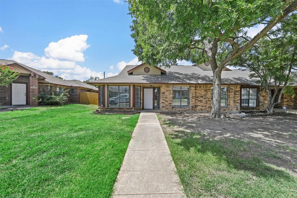 4048 St Christopher Lane, Dallas